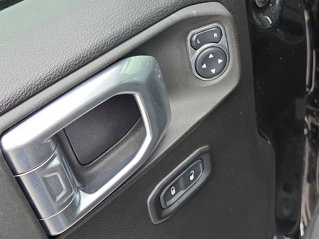Used 2021 Jeep Wrangler Unlimited Sport image 16