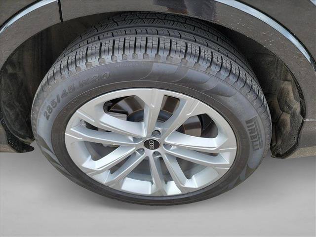 Used 2025 Audi Q7 3.0T Prestige AWD/4WD image 12
