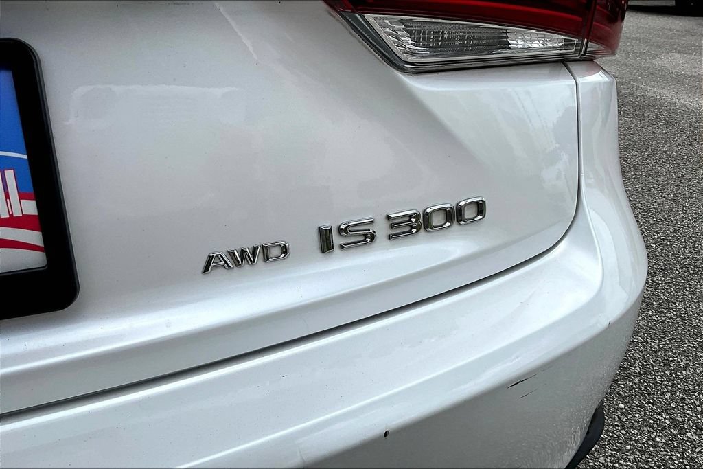 Used 2017 Lexus IS 300 AWD w/ Premium Package image 24