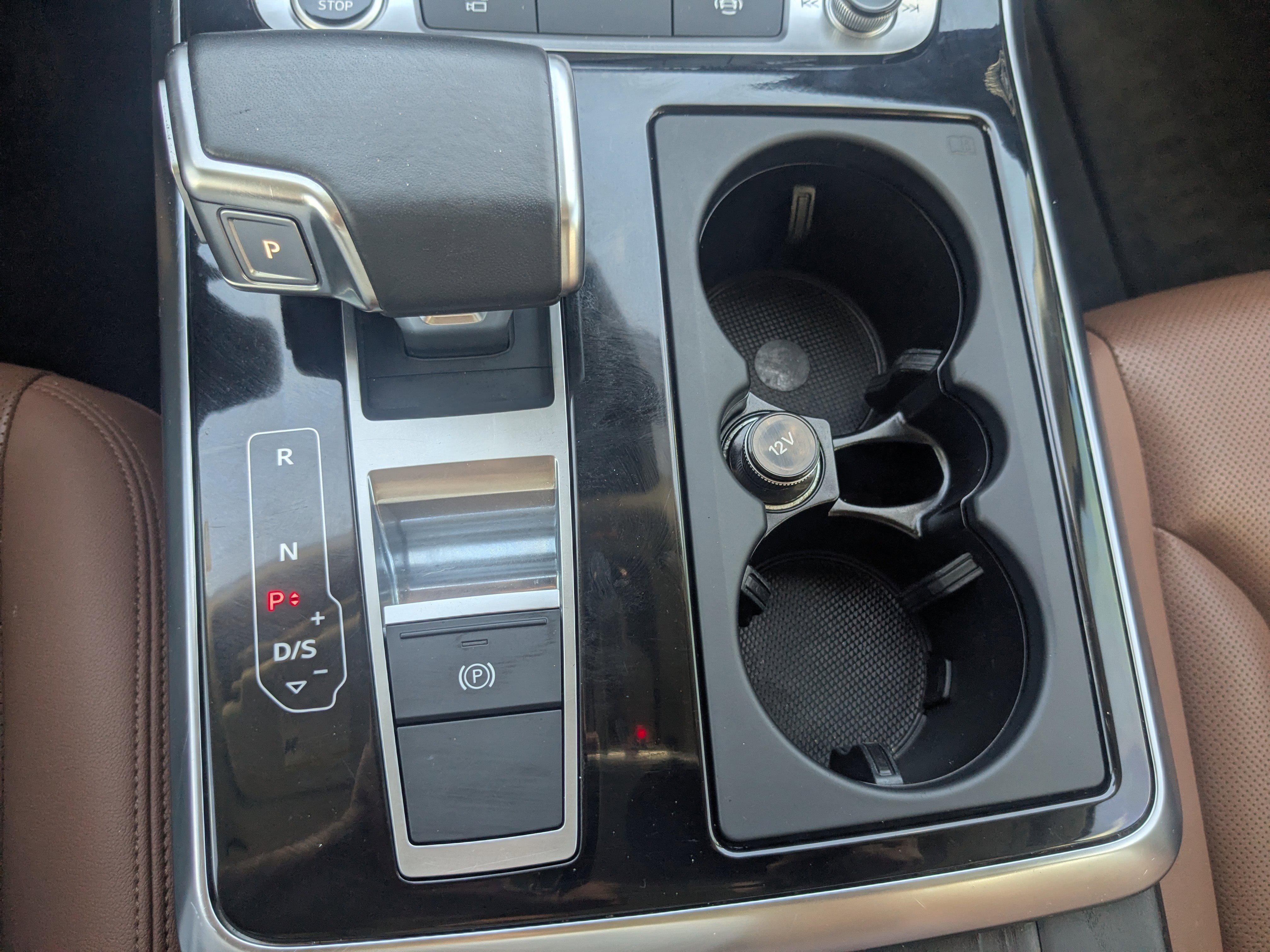 Used 2022 Audi Q7 Premium Plus image 35