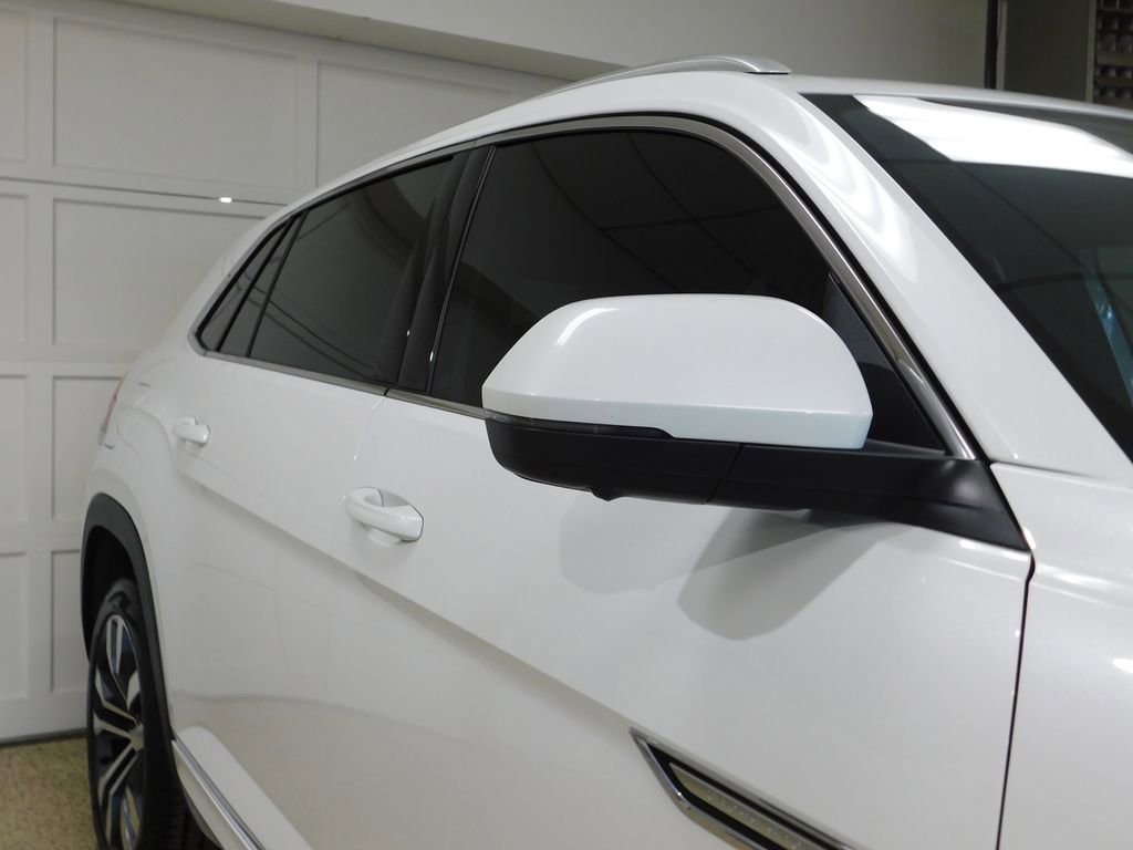 Used 2023 Volkswagen Atlas Cross Sport SEL Premium R-Line image 10