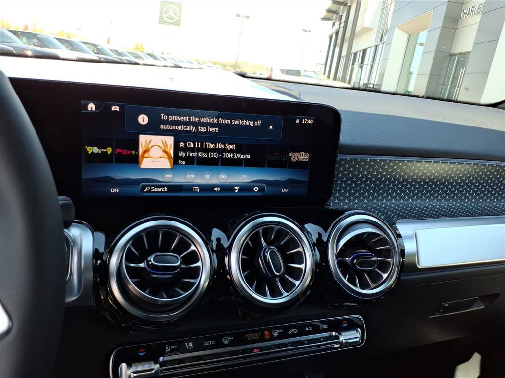 Used 2026 Mercedes-Benz GLB 250 4MATIC image 19