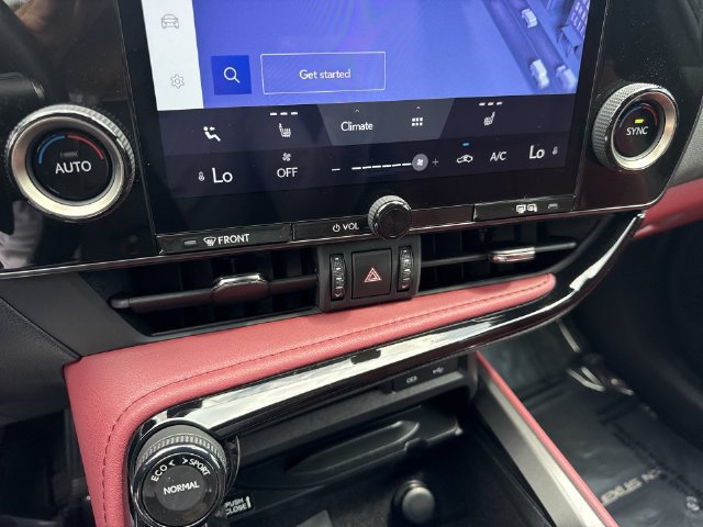 Certified 2025 Lexus NX 250 FWD w/ Accessory Package (K3) image 19