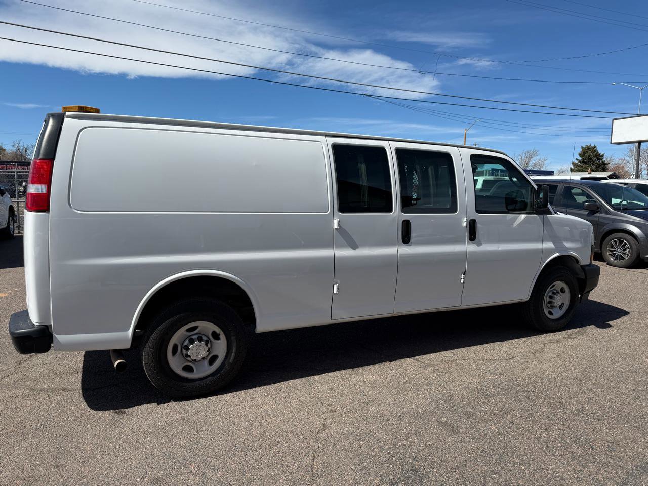 Used 2020 Chevrolet Express 2500 RWD 2500 155 w/ Communications Package image 10