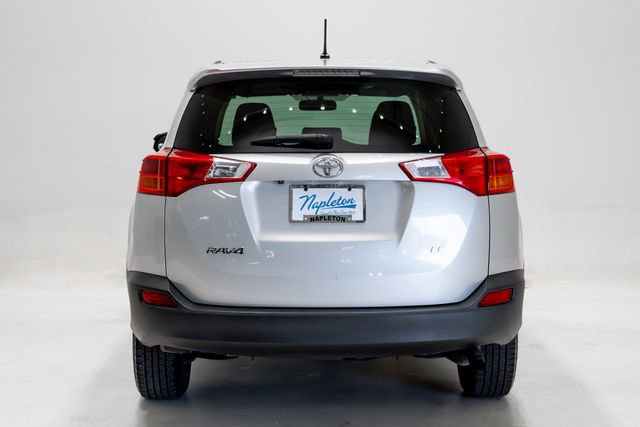 Used 2015 Toyota RAV4 LE w/ Four Season Floor Mat Package image 26
