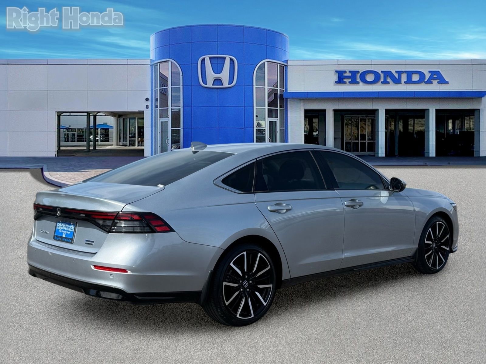 Certified 2025 Honda Accord Touring image 9
