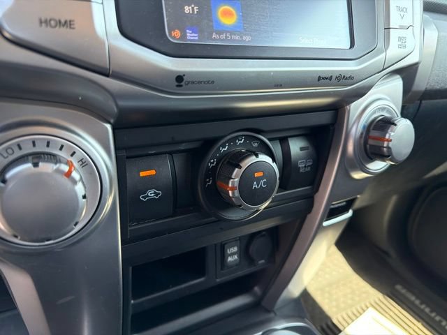 Used 2017 Toyota 4Runner SR5 AWD/4WD image 21