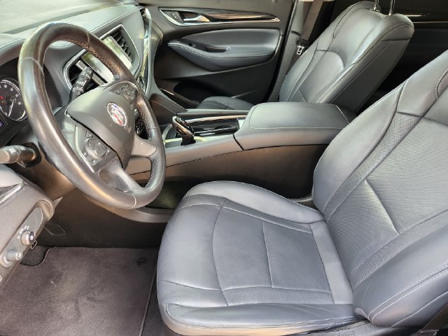 Used 2021 Buick Enclave Essence w/ Sport Touring Edition FWD image 12