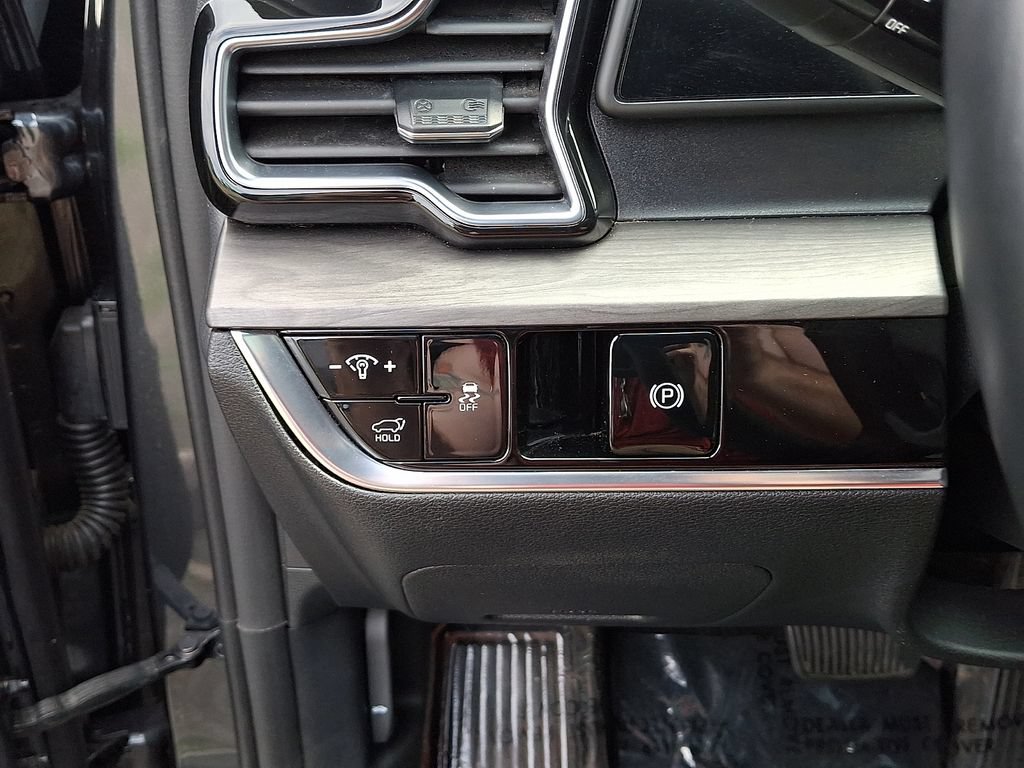 Used 2023 Kia Sportage X-Line w/ X-Line Premium Package AWD/4WD image 24