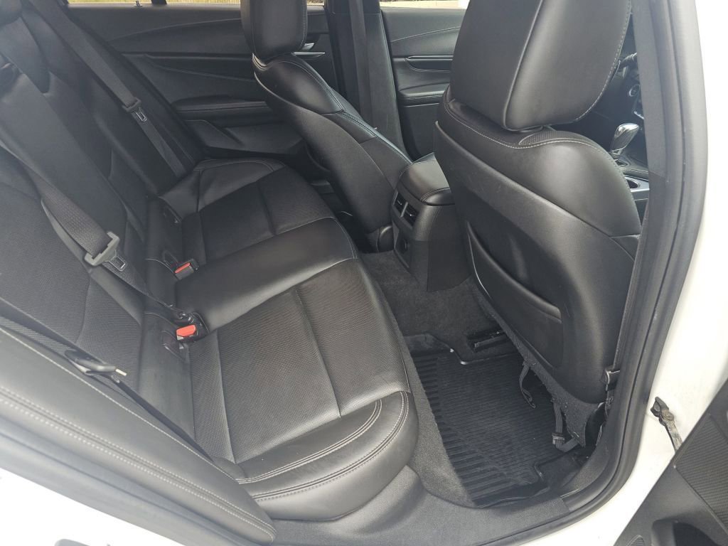 Used 2020 Cadillac CT4 Premium Luxury AWD/4WD image 5