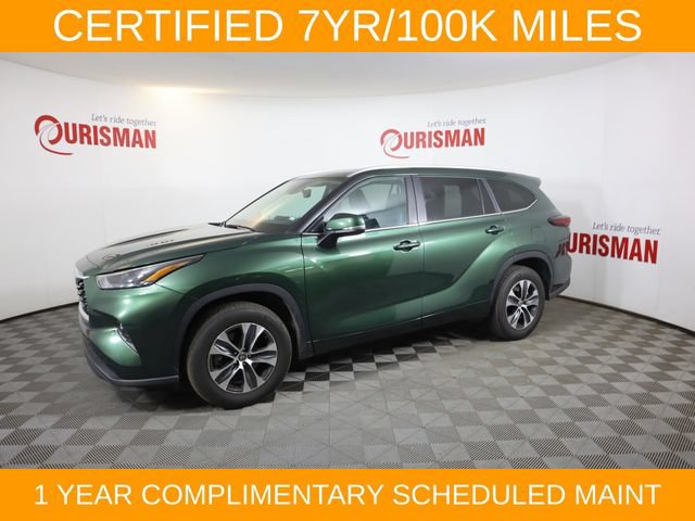 Used 2024 Toyota Highlander XLE FWD image 6
