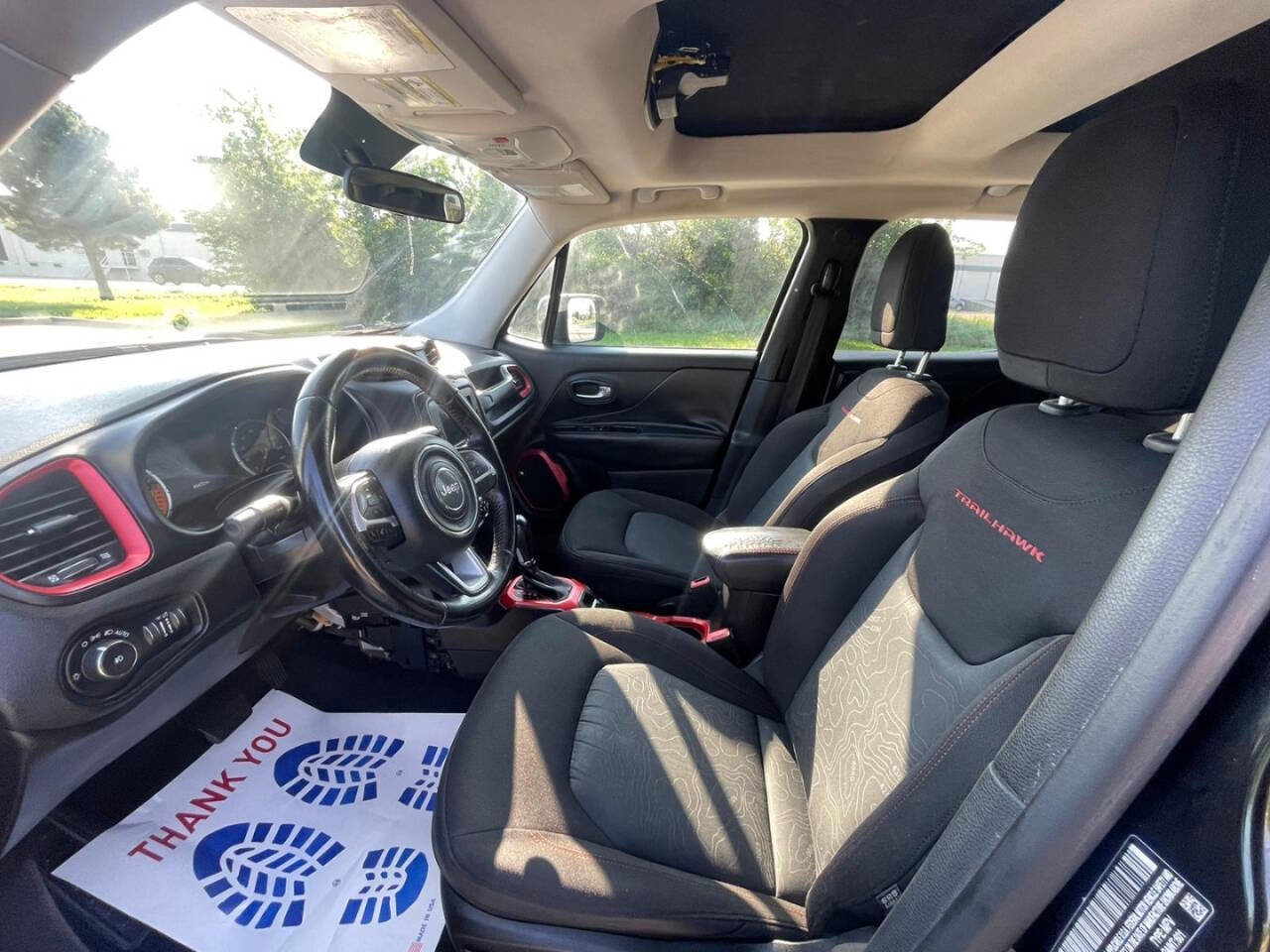 Used 2016 Jeep Renegade Trailhawk image 12