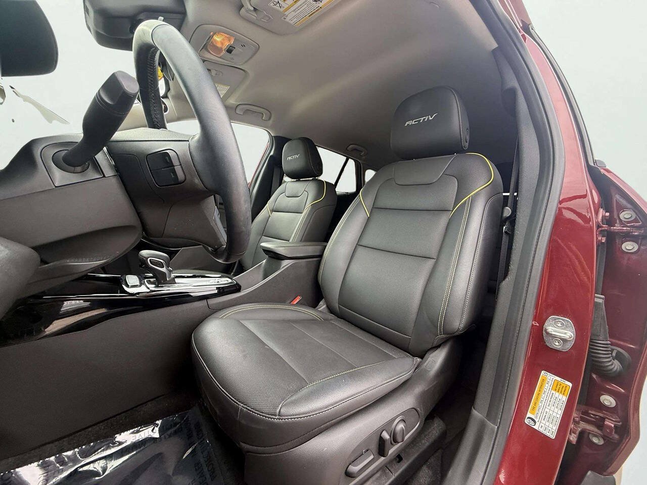 Used 2024 Chevrolet Trax ACTIV FWD image 20