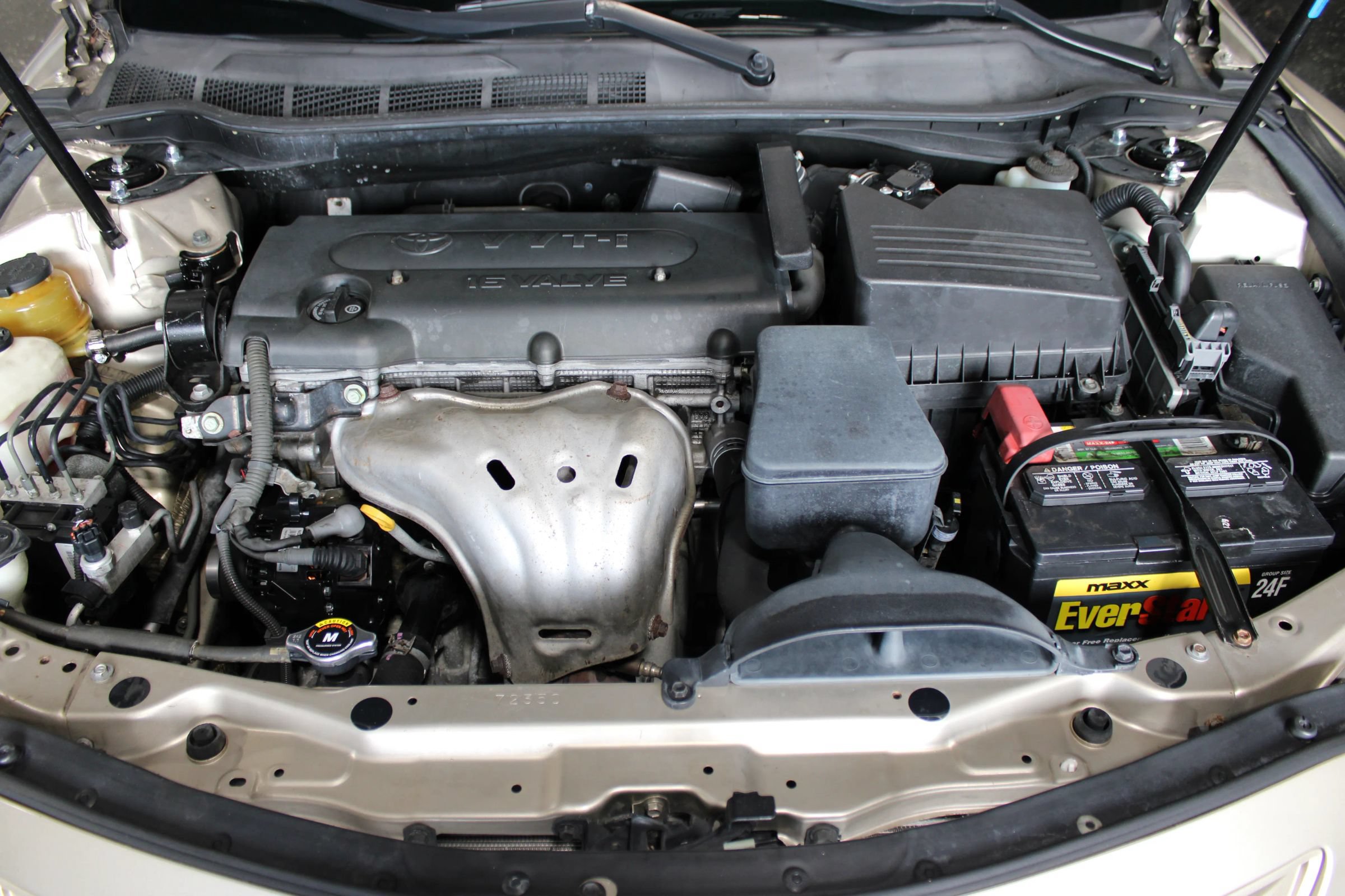 Used 2009 Toyota Camry LE FWD image 25