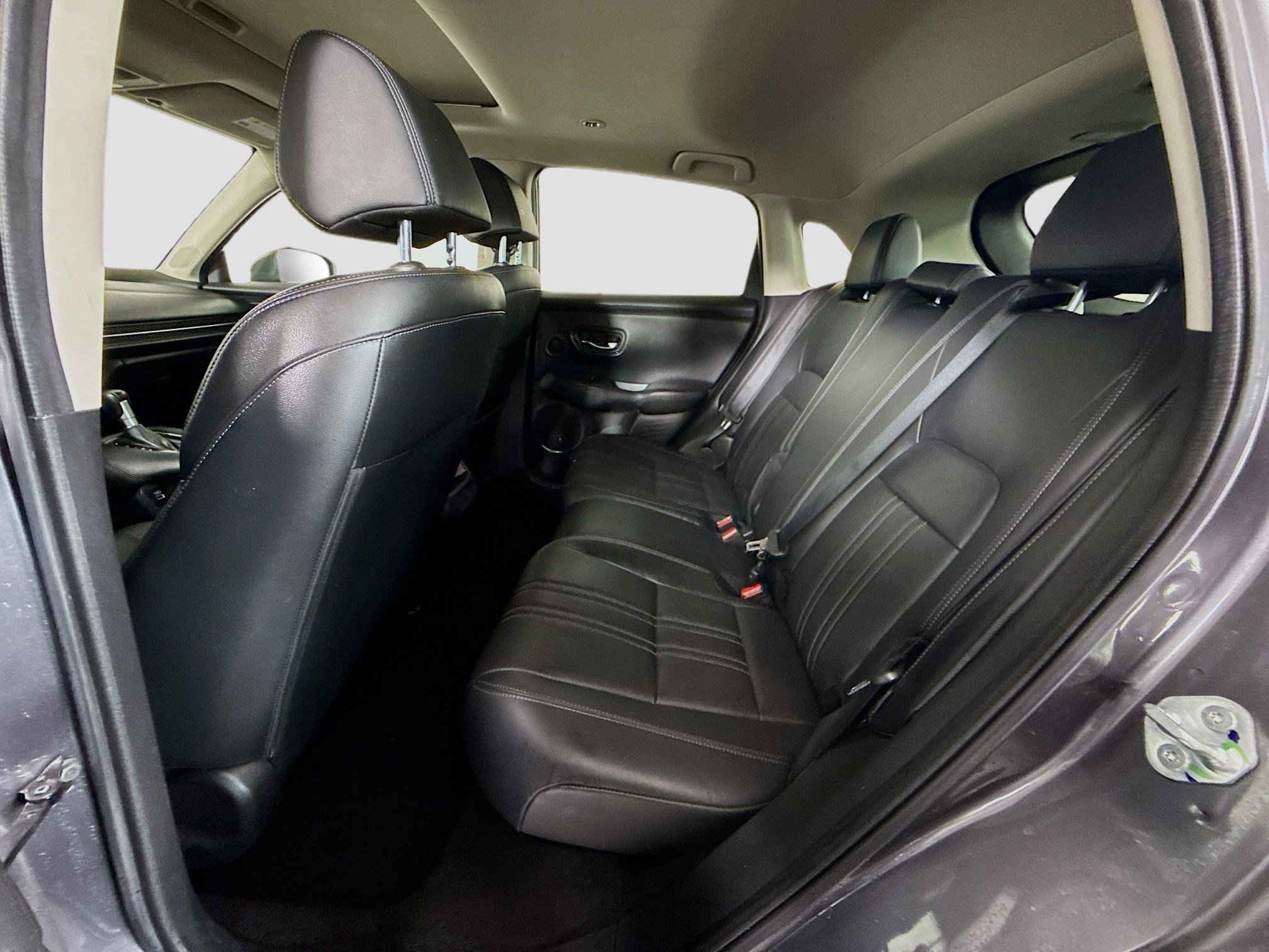 Used 2023 Honda HR-V EX-L image 25