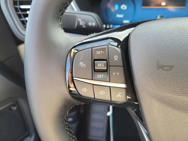 New 2025 Ford Escape SE w/ PHEV Premium Package image 11