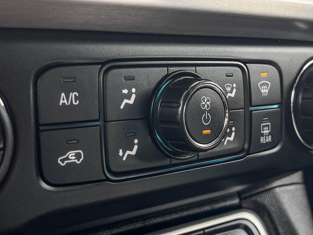 Used 2020 GMC Acadia SLE image 28