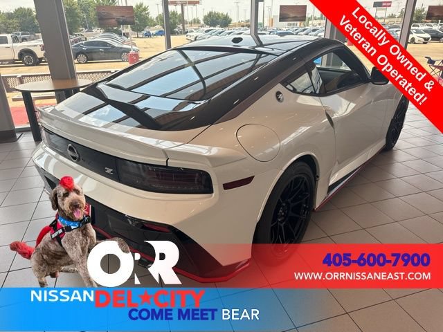 Used 2024 Nissan Z NISMO w/ Floor Mat Package RWD image 5