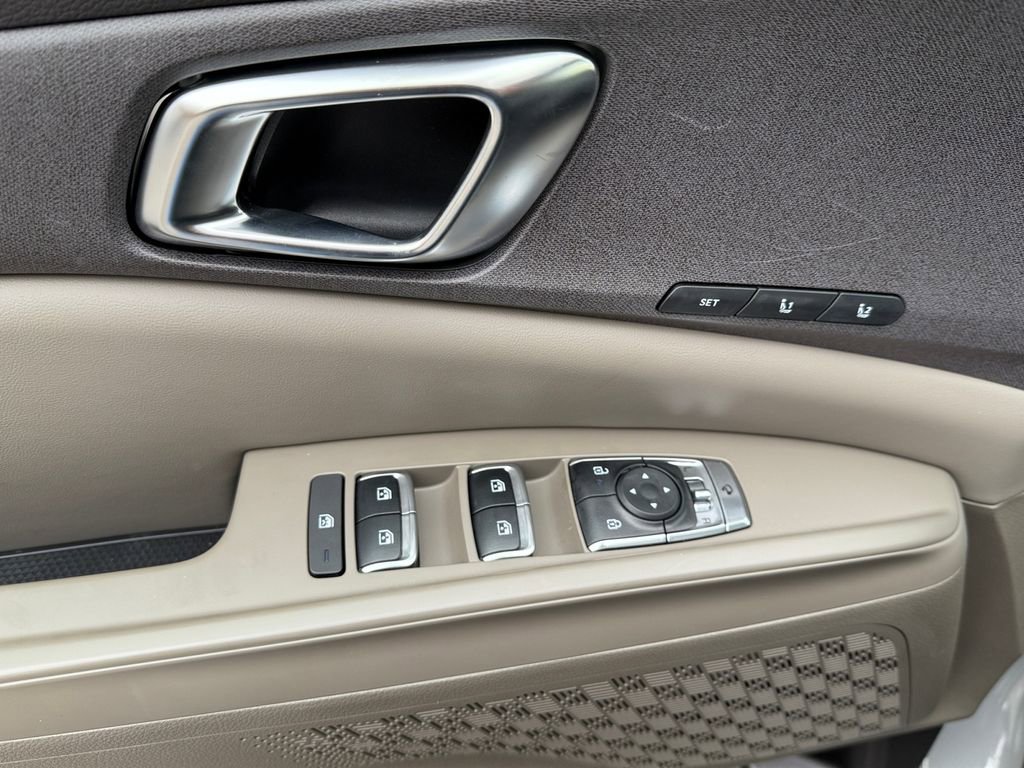 New 2026 Kia Carnival SX FWD image 11
