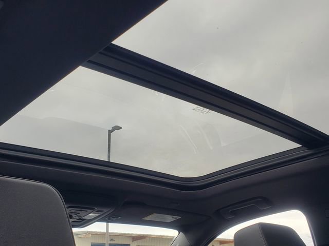 Used 2024 Chevrolet Tahoe Z71 w/ Luxury Package image 28