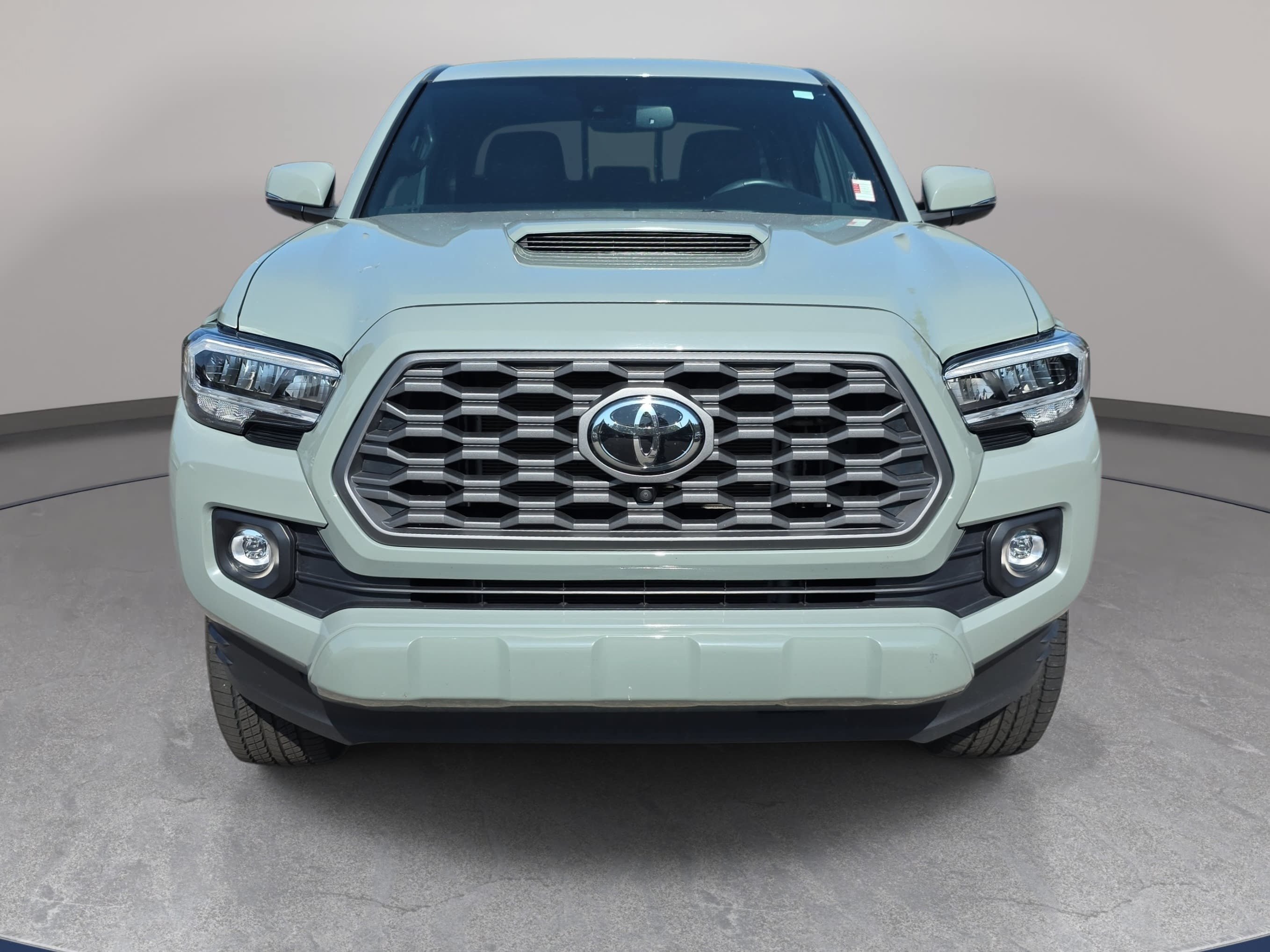 Used 2023 Toyota Tacoma TRD Sport w/ TRD Premium Sport Package AWD/4WD image 2