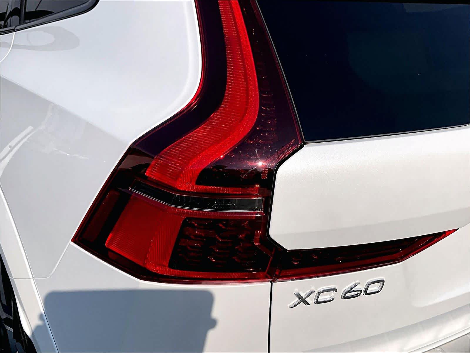 New 2026 Volvo XC60 T8 Polestar w/ Protection Package Premier AWD/4WD image 25