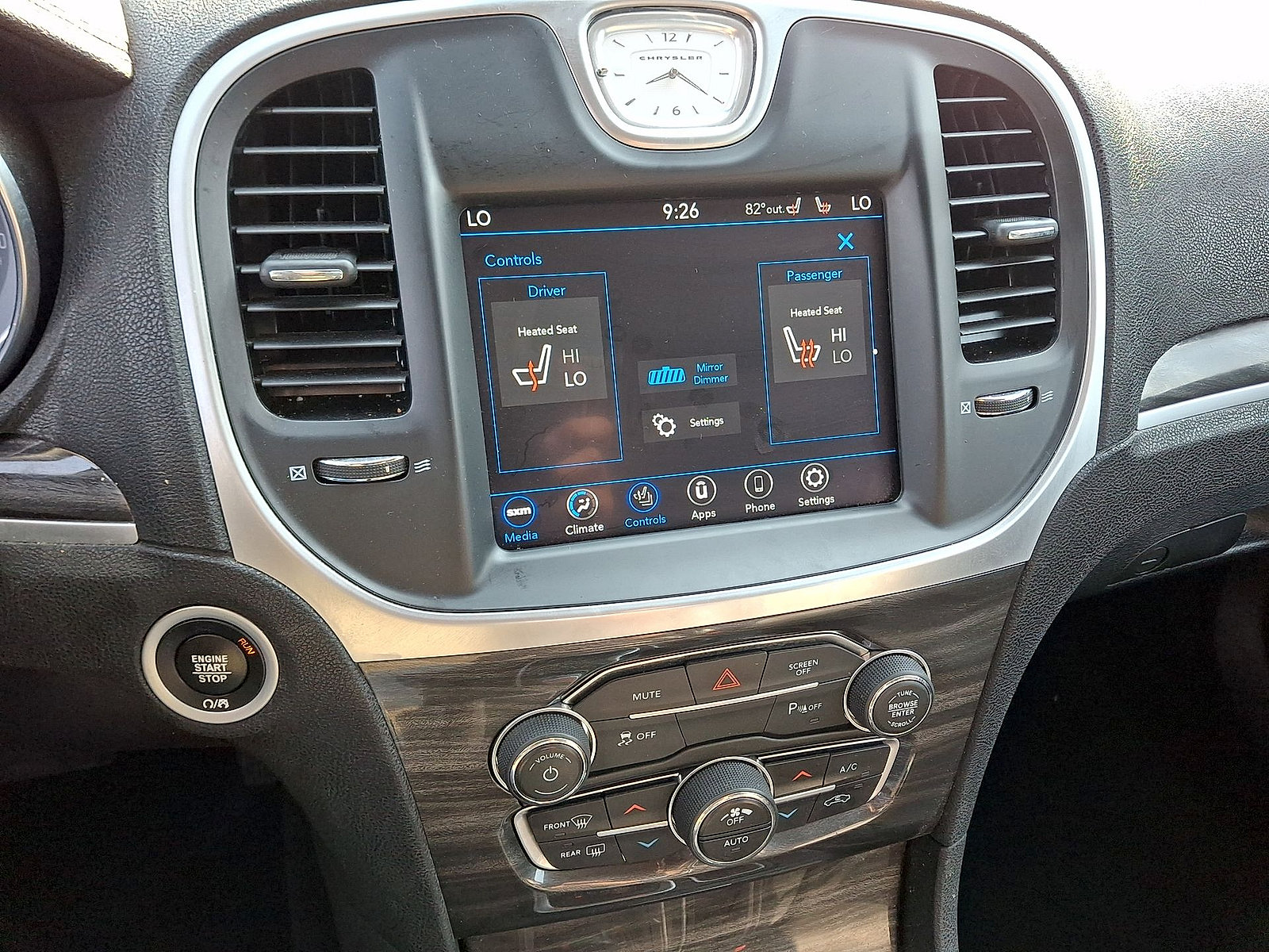 Used 2021 Chrysler 300 Touring L AWD/4WD image 19