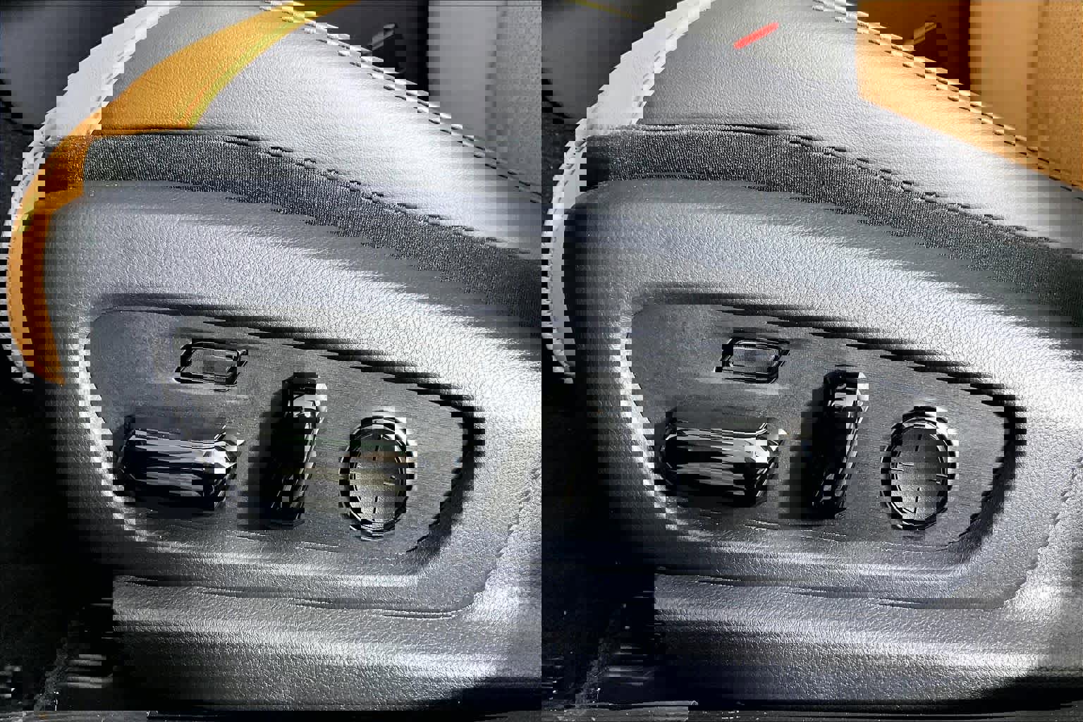 New 2025 Lexus ES 350 Ultra Luxury image 15