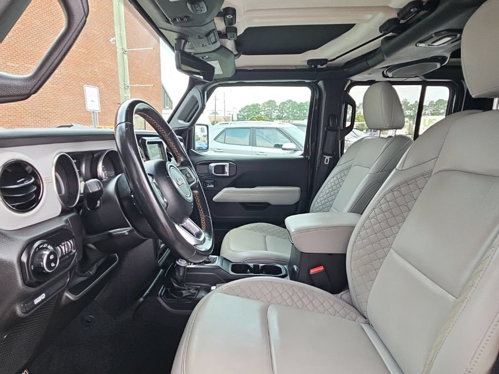 Used 2021 Jeep Gladiator Overland AWD/4WD image 21