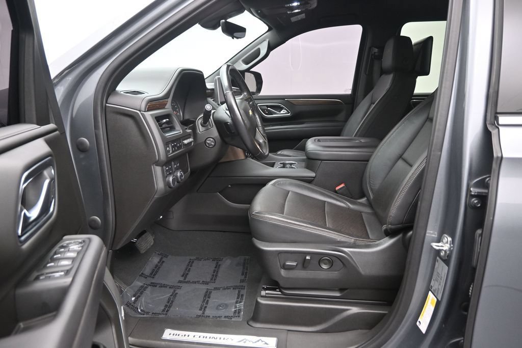 Used 2021 Chevrolet Suburban High Country AWD/4WD image 13