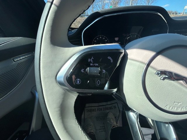 New 2025 Jaguar F-PACE R-Dynamic S image 27