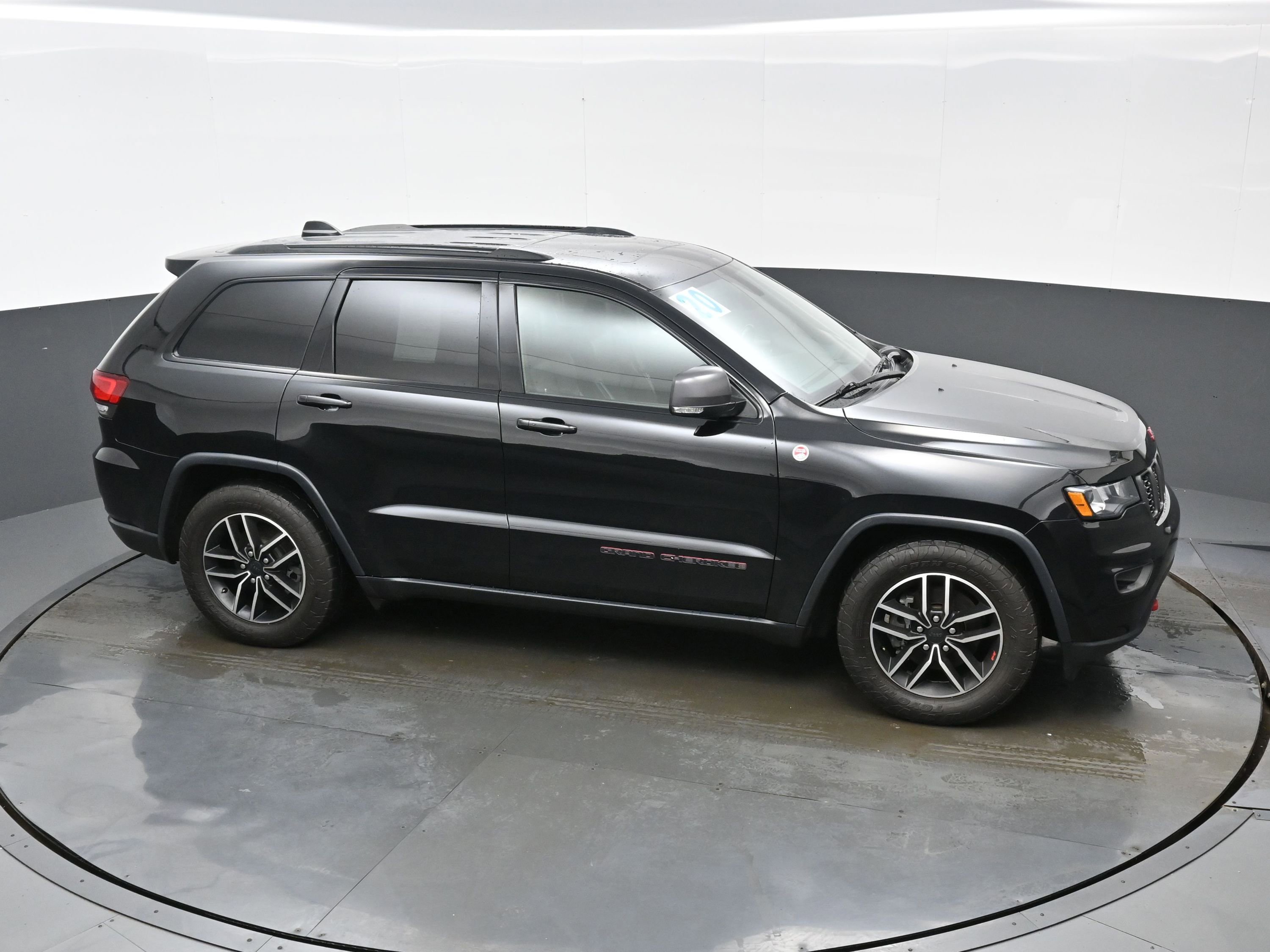 Used 2020 Jeep Grand Cherokee Trailhawk AWD/4WD image 38