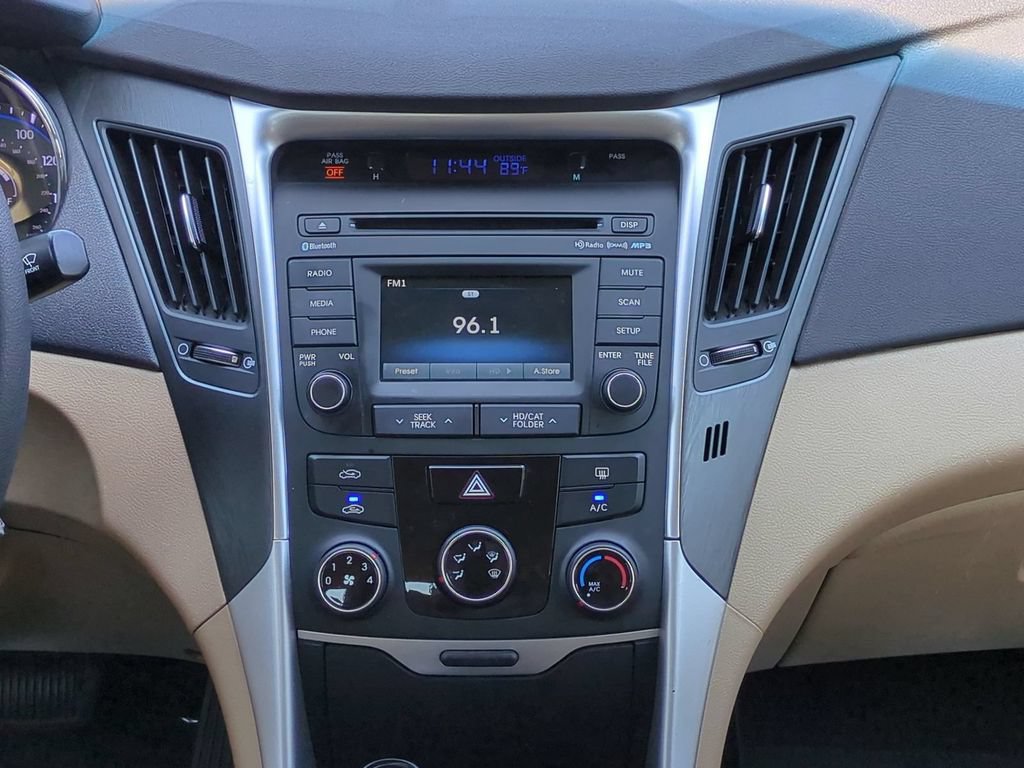 Used 2014 Hyundai Sonata GLS w/ Popular Equipment Group 2 FWD image 16