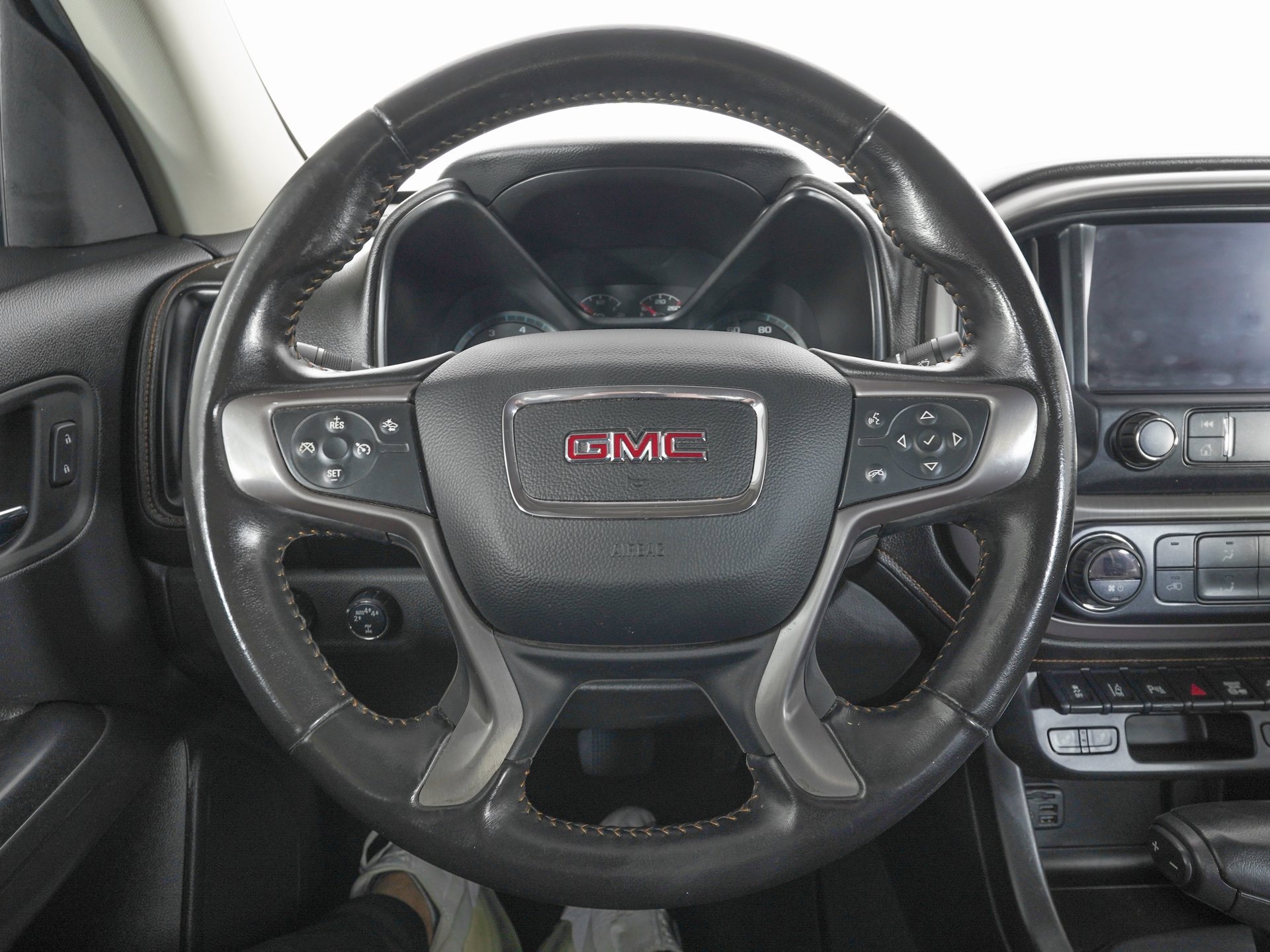 Used 2021 GMC Canyon AT4 w/ Driver Alert Package image 15