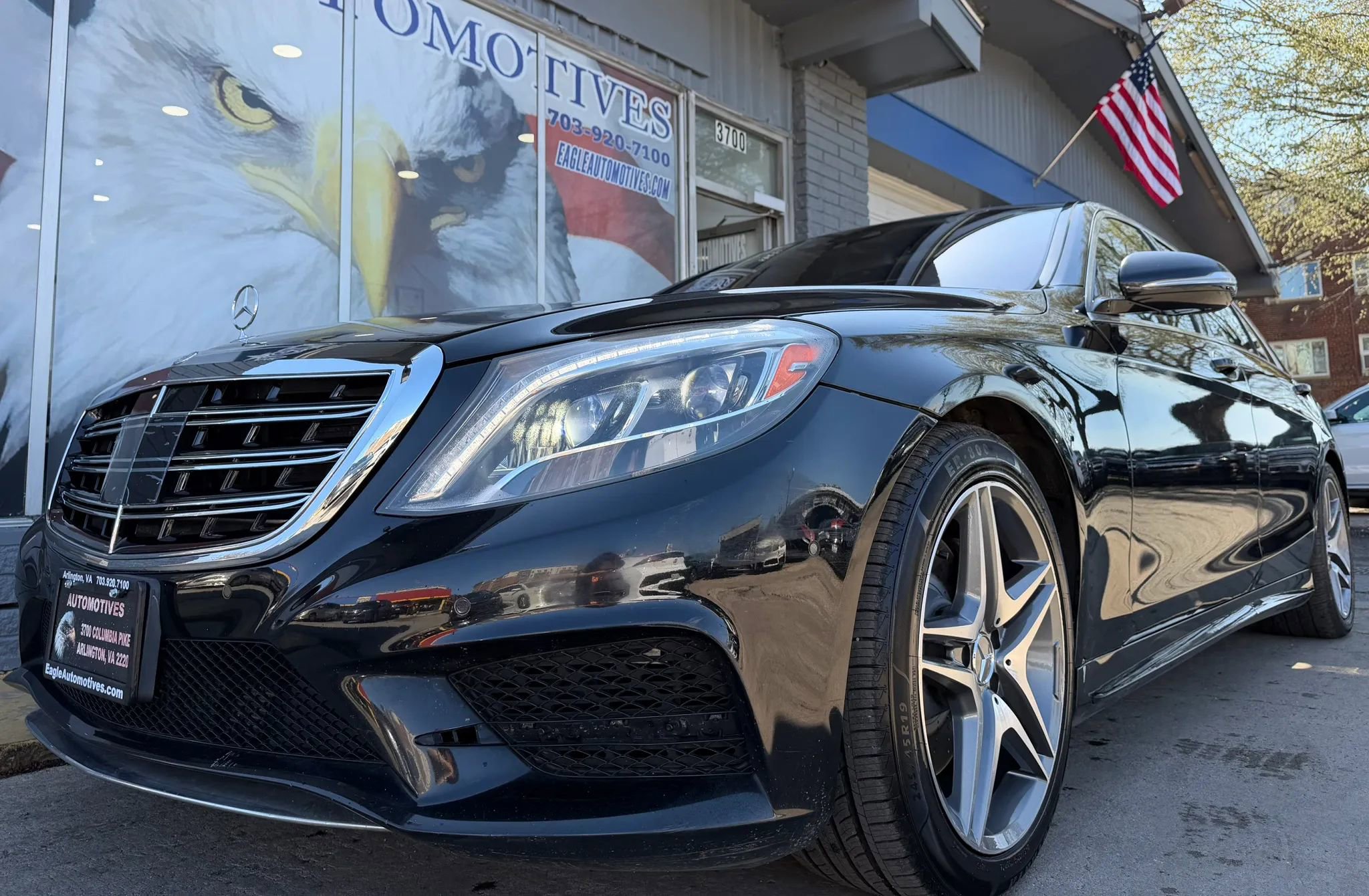 Used 2014 Mercedes-Benz S 550 Sedan w/ Sport Package image 7