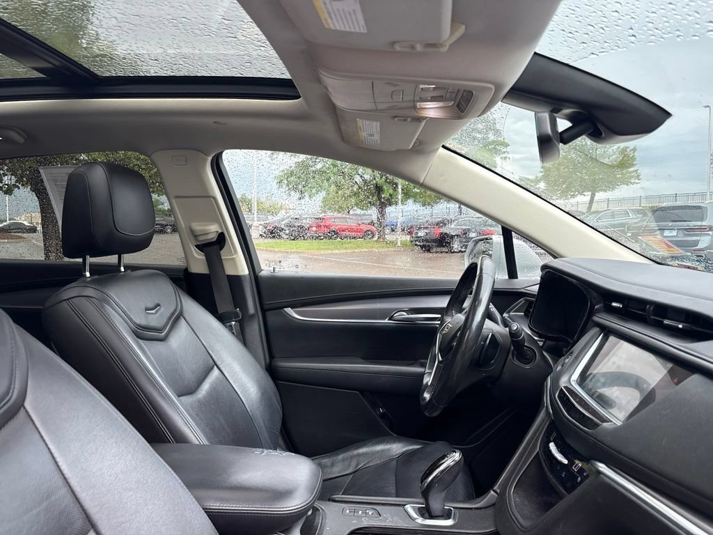 Used 2018 Cadillac XT5 Premium Luxury AWD/4WD image 26