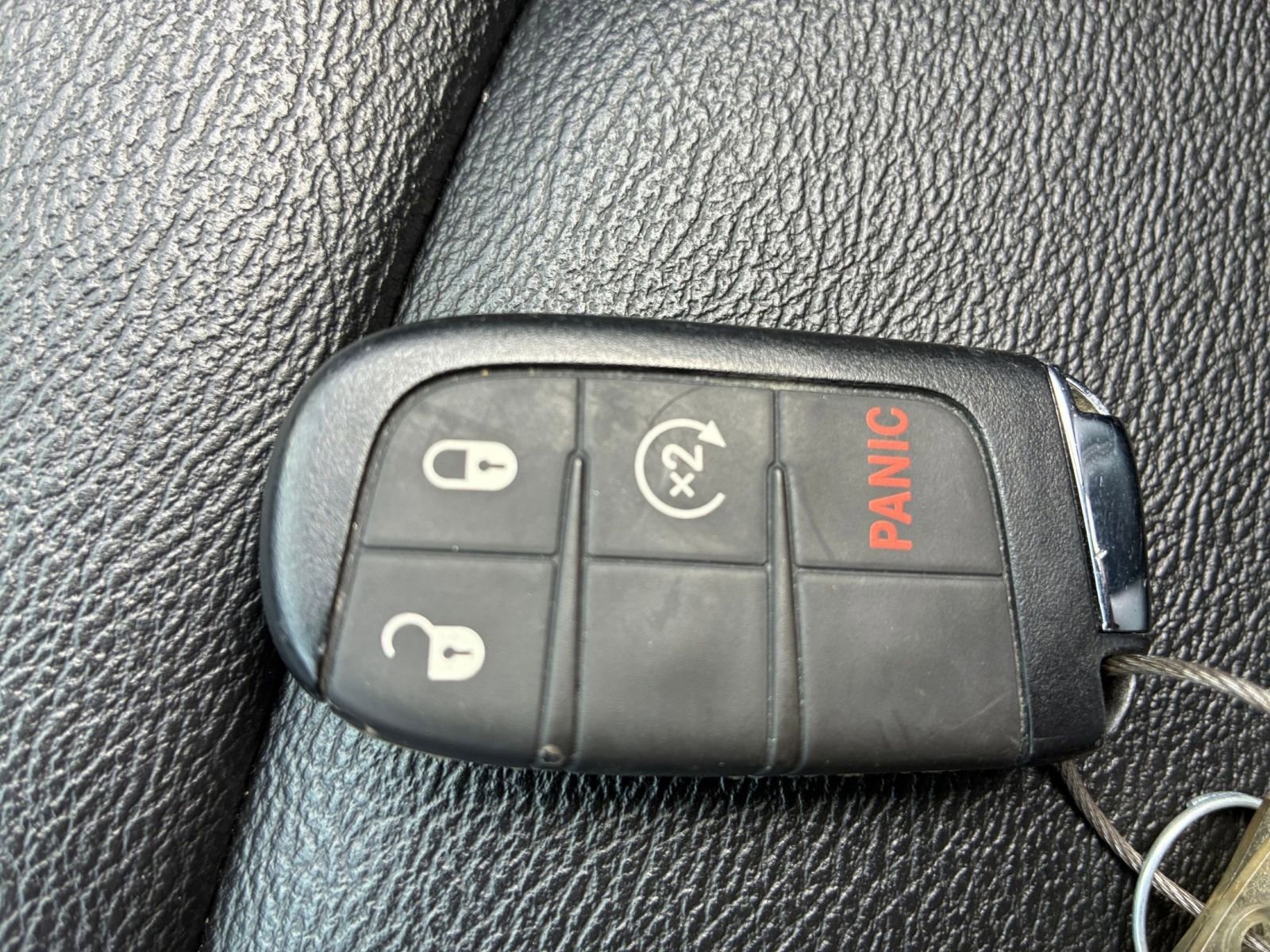 Used 2025 Jeep Compass Limited AWD/4WD image 25