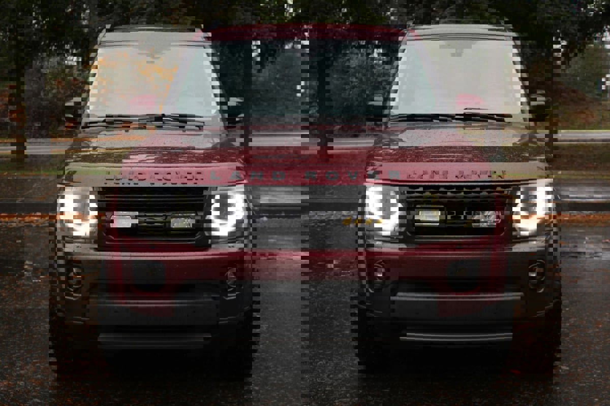 Used 2015 Land Rover LR4 HSE LUX image 2