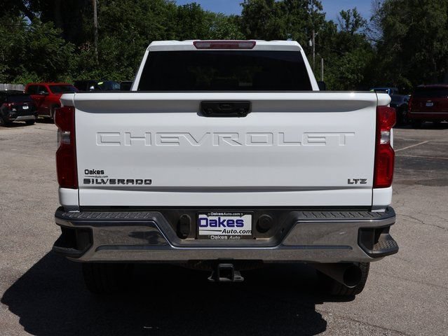 Used 2024 Chevrolet Silverado 2500 LTZ AWD/4WD image 5