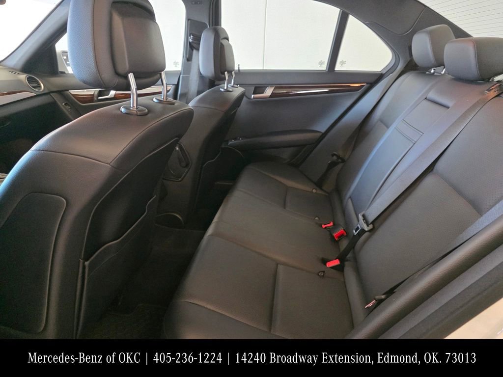 Used 2014 Mercedes-Benz C 300 4MATIC Sedan image 16