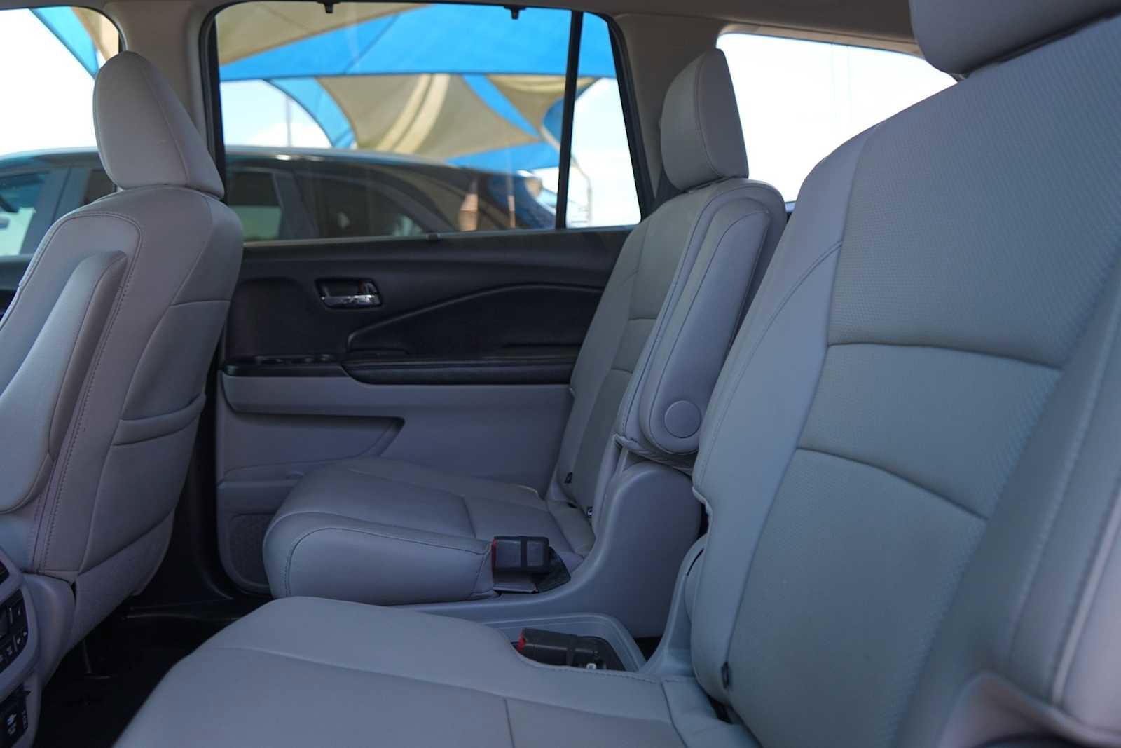 Used 2017 Honda Pilot Elite image 14