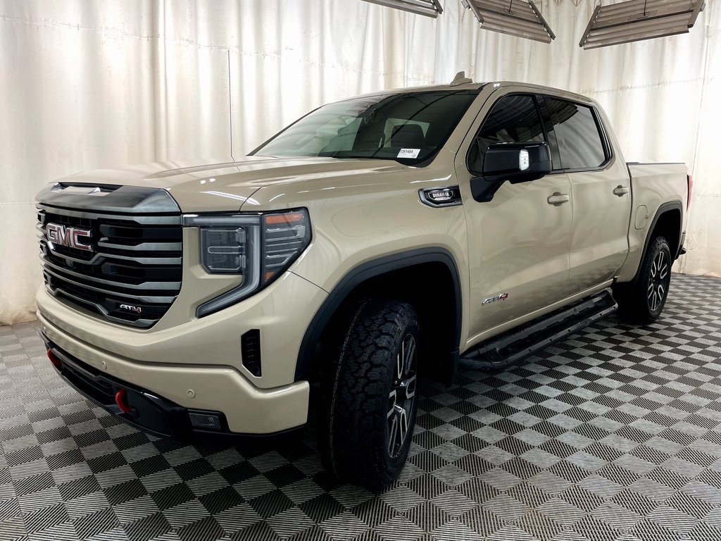 Used 2022 GMC Sierra 1500 AT4 w/ AT4 Premium Package image 21