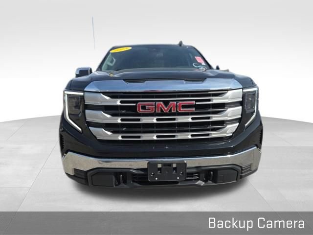 Used 2023 GMC Sierra 1500 SLE AWD/4WD image 3