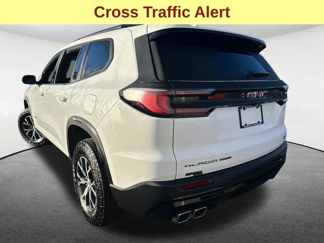 Used 2025 GMC Acadia AT4 w/ Luxury Package image 10