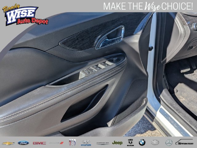 Used 2015 Buick Encore Convenience FWD image 9