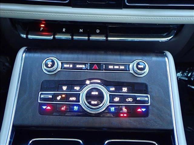 Used 2020 Lincoln Aviator Reserve w/ Elements Package Plus image 21