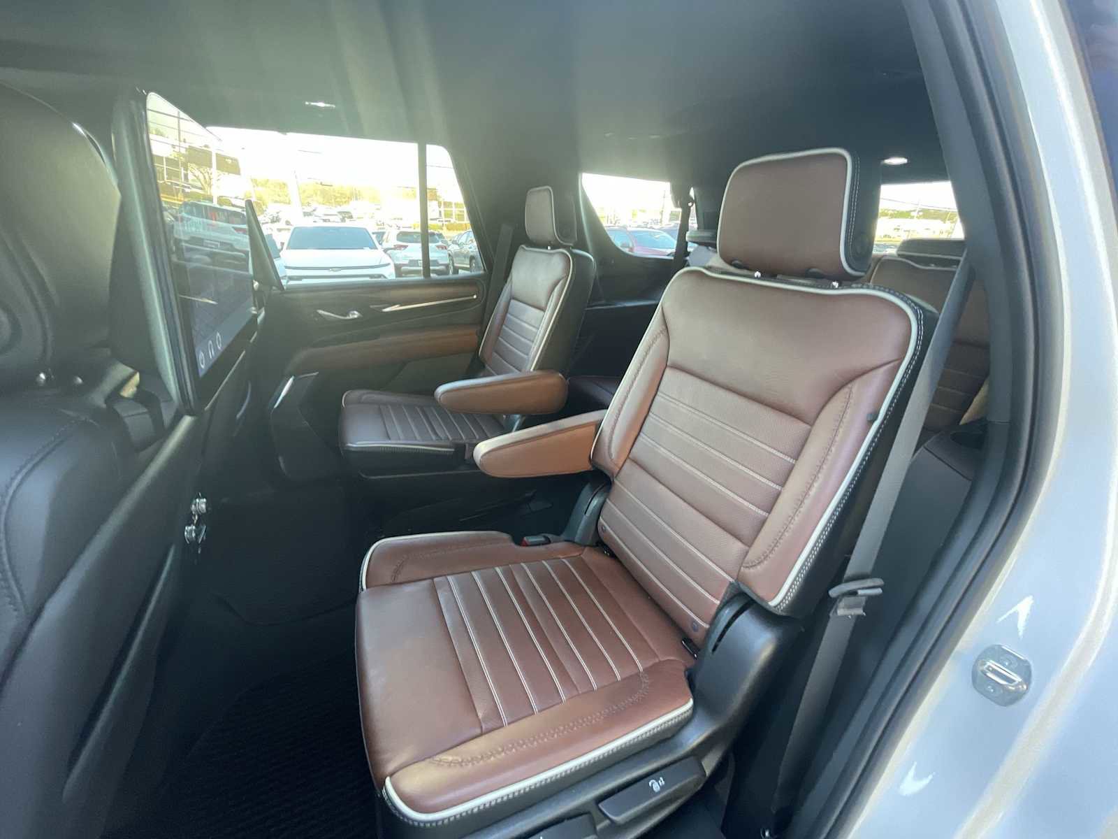 Used 2024 GMC Yukon Denali Ultimate image 26