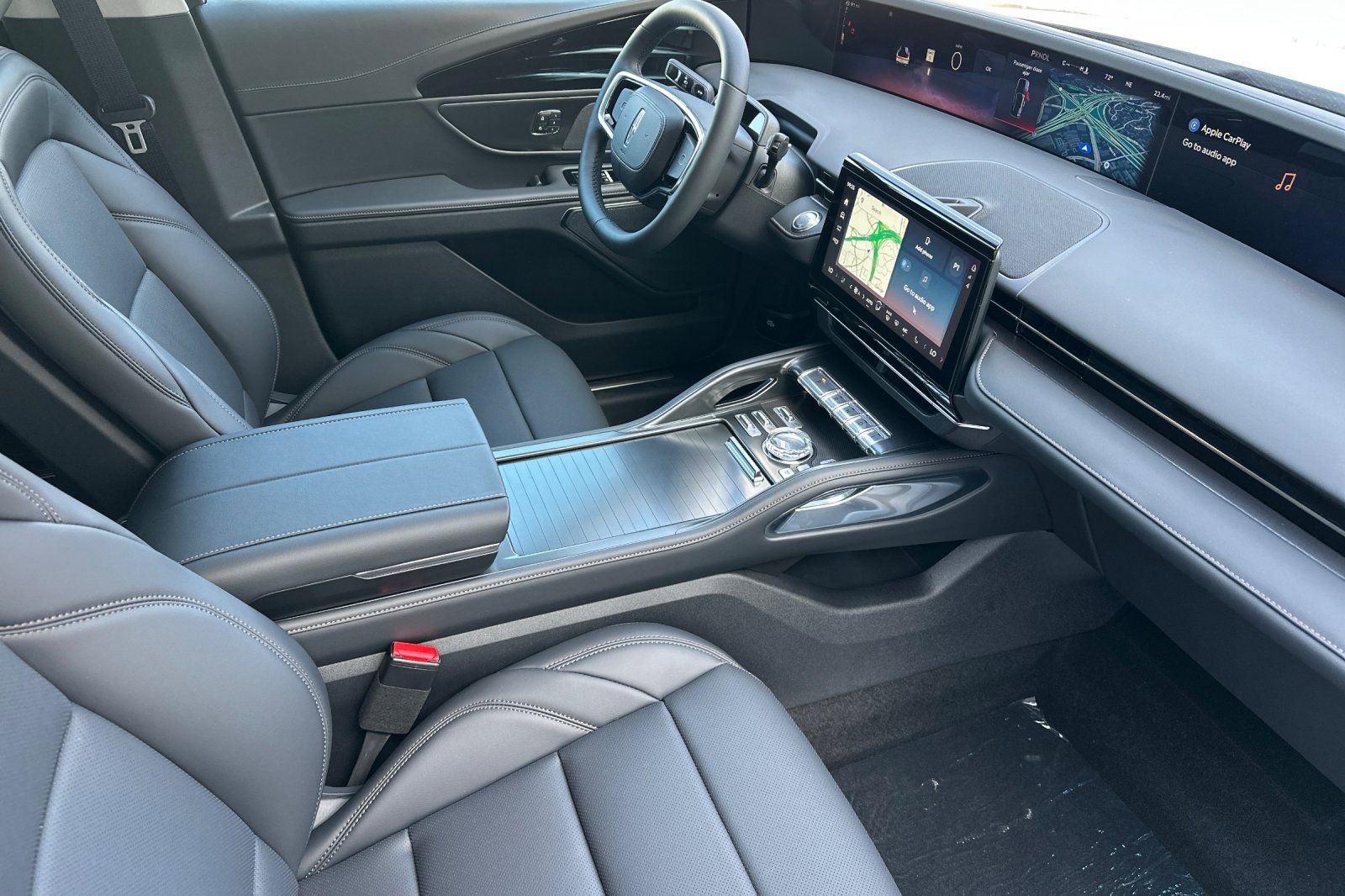 New 2026 Lincoln Nautilus Premier w/ Jet Appearance Package image 15