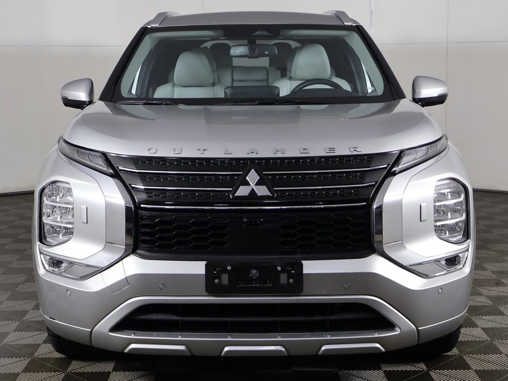 Used 2023 Mitsubishi Outlander SEL image 13