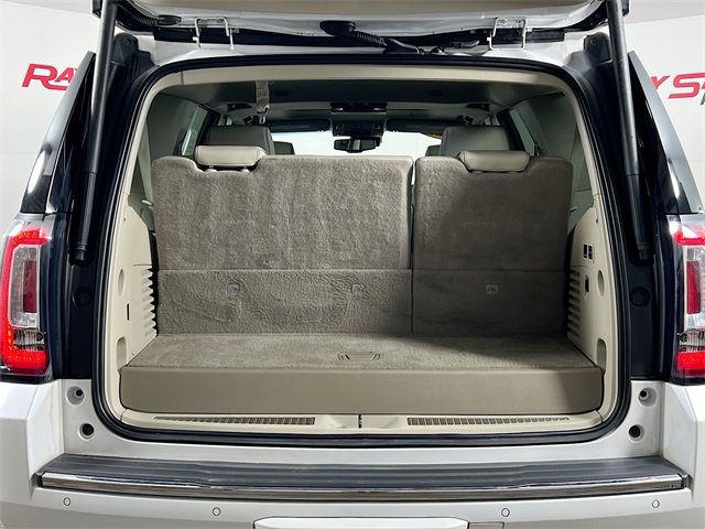 Used 2020 GMC Yukon Denali w/ Denali Ultimate Package image 28
